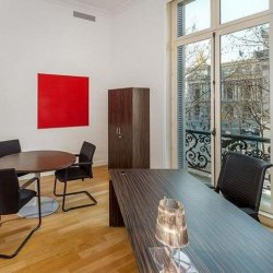 Paris office accomodation
