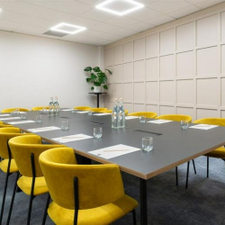Executive office centre to hire in Torquay