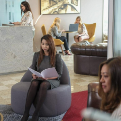 Serviced offices to let in London