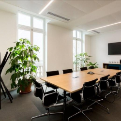 Office accomodation in Paris