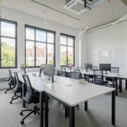 Serviced office - London