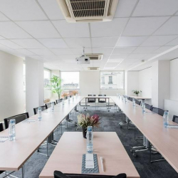 Serviced offices to let in Paris