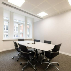 Serviced office - London