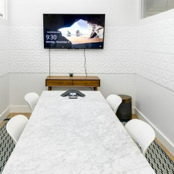Serviced office centres to rent in London