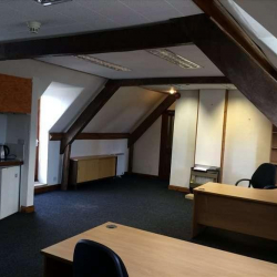 Office accomodations in central Witney