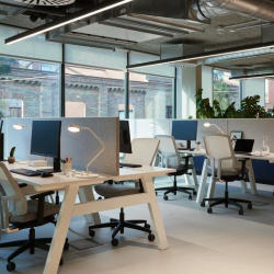 Exterior view of 49 Carrer de Cristóbal de Moura