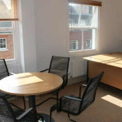Office suite to lease in Leicester