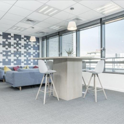 Executive office centre in Alfortville