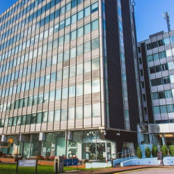 Office space to let in Hounslow