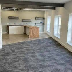 Serviced offices to let in London