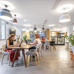 Serviced office centres to let in Paris