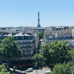 Serviced office in Paris