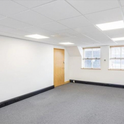 Serviced offices in central Henley-in-Arden