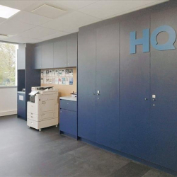 Office accomodation in Carquefou
