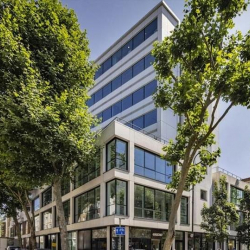 Office accomodations to hire in London