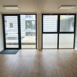 Serviced office - London