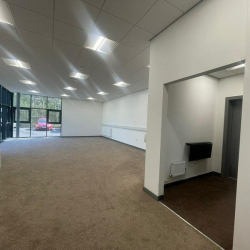 Office suites to lease in Bury