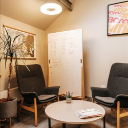 Office accomodations to rent in Manchester