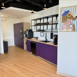 Interior of 69, Aleja Niepodległości