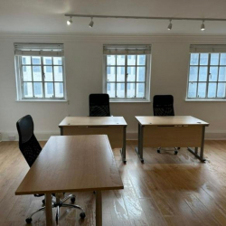 Serviced office - London