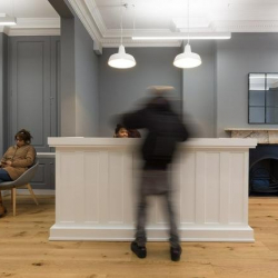 Office accomodations to lease in London