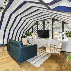 Serviced offices to rent in London