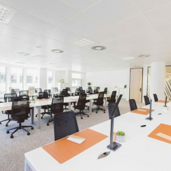 Executive office centre to rent in London