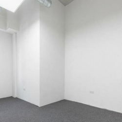 Interior of 708 A High Road North