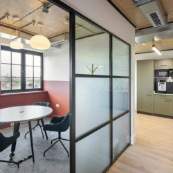 Serviced office to hire in London