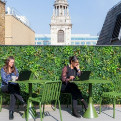 Executive office to let in London