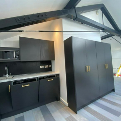 Executive suite to let in Dublin