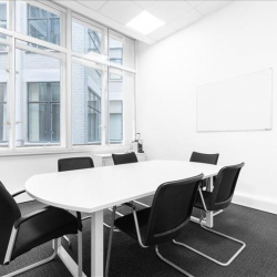 Serviced offices to let in London