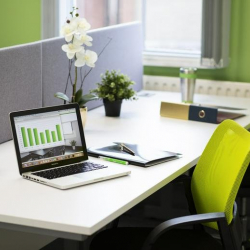 Executive suite to lease in Nottingham