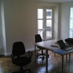 Serviced office to let in Paris