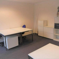 Offices at 8 Rue Des Frères Caudron