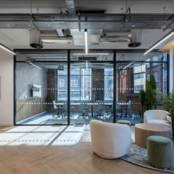 Serviced office - London