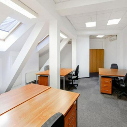 Executive office centres in central Warsaw