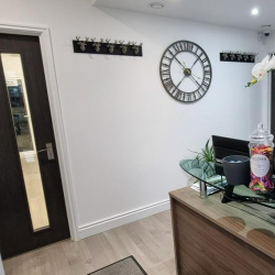 Offices at 9-15 Elthorne Road, Unit 2C