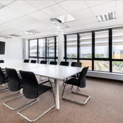 93 rue de la Villette executive offices