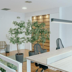 Serviced office centres to hire in Porto