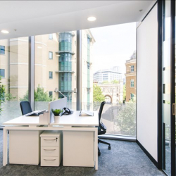 Serviced offices to hire in Reading