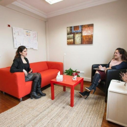 Offices at Altıntepe Mahallesi, İstasyon Yolu Sokağı No. 3