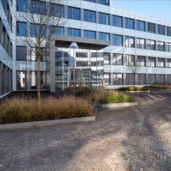 Offices at Altitude, 12, Rue du Chateau D'eau