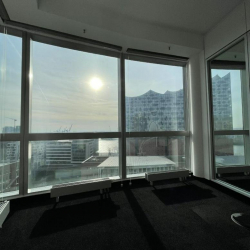 Serviced office to let in Hamburg