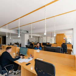 Serviced office centre to let in Caldas Da Rainha