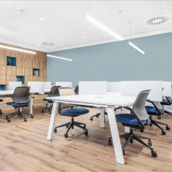 Exterior view of Avenida de la Libertad 17, 2º