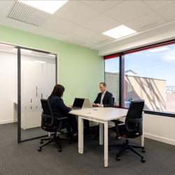 Exterior image of Avenida de los Pinos 7, 6th & 7th Floor