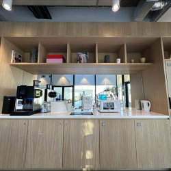 Serviced office to let in Madrid