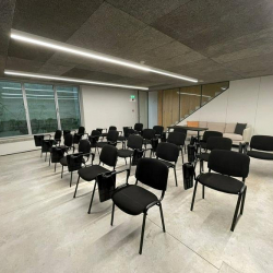 Office accomodations to let in Porto