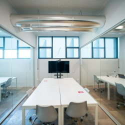 Interior of Avenida Marechal Gomes Da Costa 27 , A/B Armazém 1